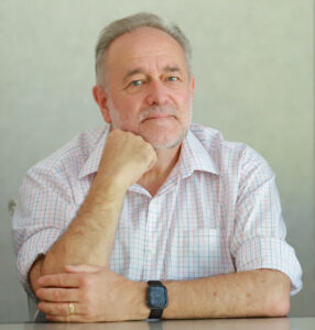 Professor Marek Kasperski